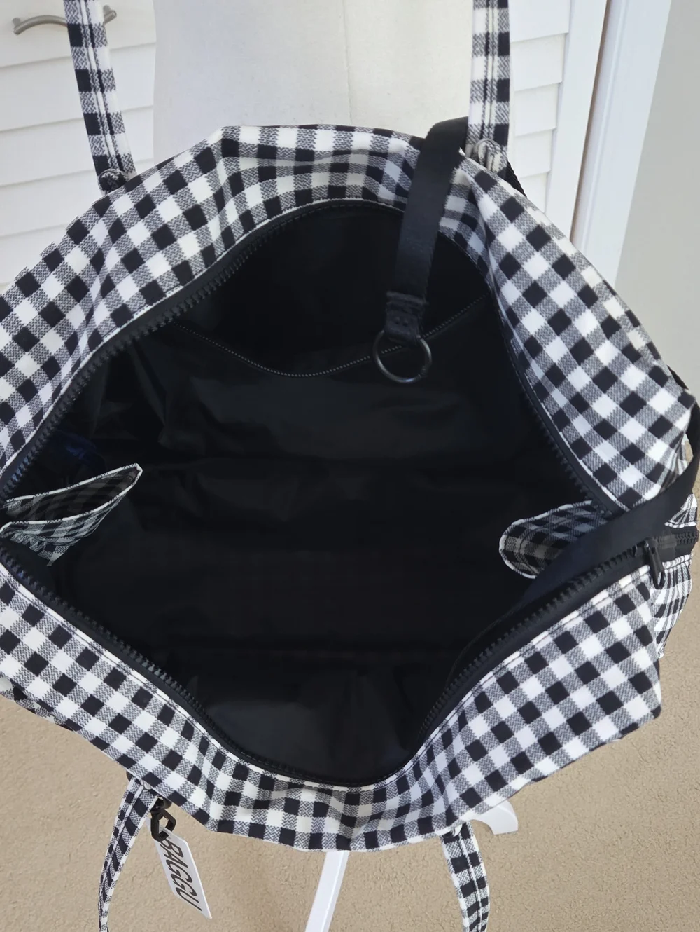 BAGGU Nylon Bowler Bag Gingham - Picture 3 of 4